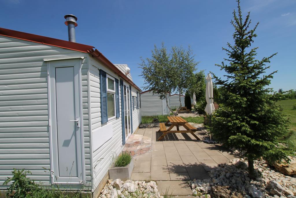 Azur Camping Schwaebische Alb Sonnenbühl Exteriér fotografie